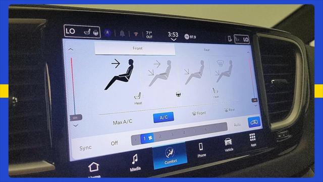 2025 Chrysler Pacifica Select