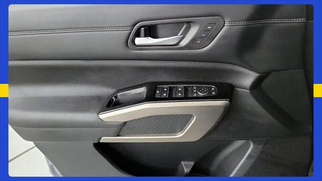 2025 Nissan Pathfinder Platinum 4WD
