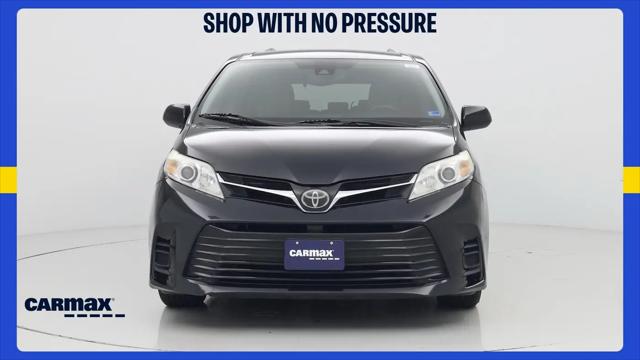 2018 Toyota Sienna LE 8 Passenger