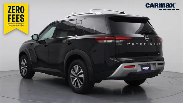 2025 Nissan Pathfinder SL FWD