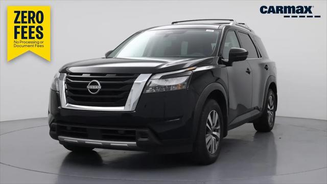 2025 Nissan Pathfinder SL FWD