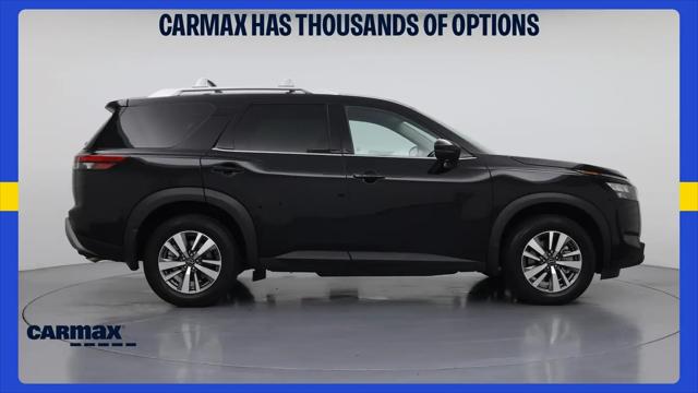 2025 Nissan Pathfinder SL FWD