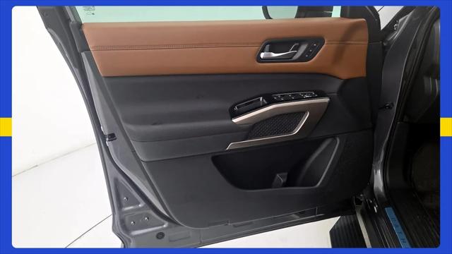 2025 Nissan Pathfinder Platinum 4WD