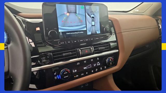 2025 Nissan Pathfinder Platinum 4WD
