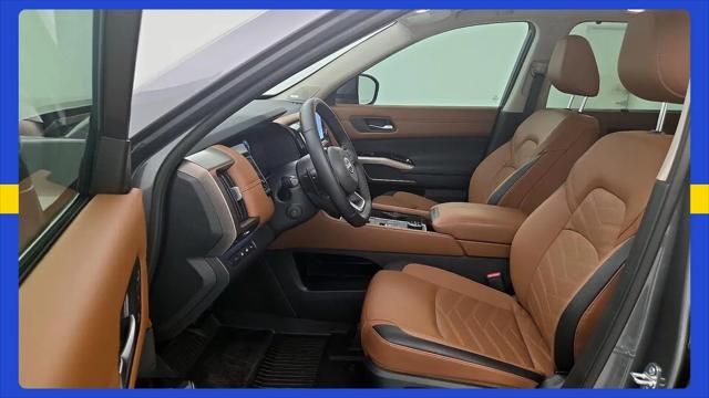 2025 Nissan Pathfinder Platinum 4WD