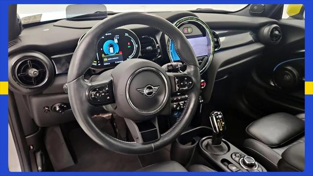 2022 MINI SE Hardtop Cooper