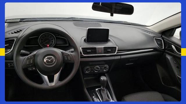 2016 Mazda Mazda3 i Sport