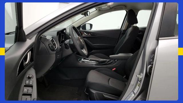 2016 Mazda Mazda3 i Sport
