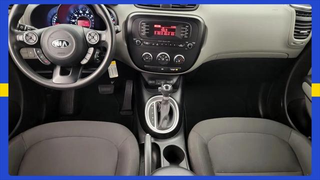 2016 Kia Soul Base
