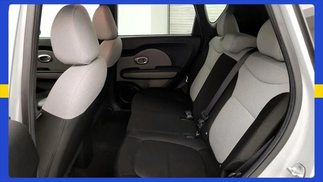 2016 Kia Soul Base