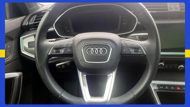 2025 Audi Q3 Premium 45 TFSI S line quattro Tiptronic