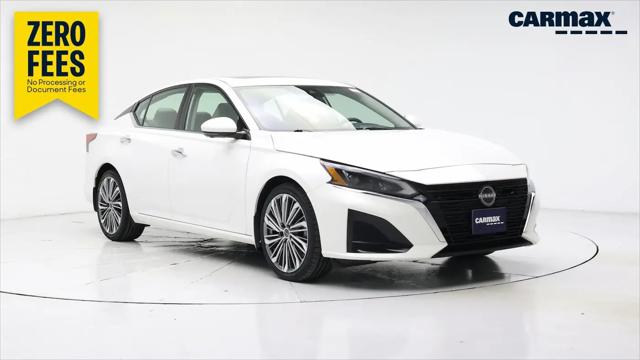 2023 Nissan Altima SL FWD for sale in Kenosha, WI