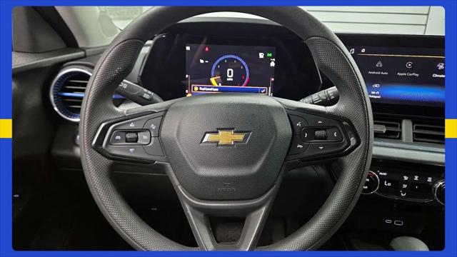 2024 Chevrolet Trax FWD LT