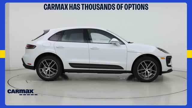 2022 Porsche Macan Macan