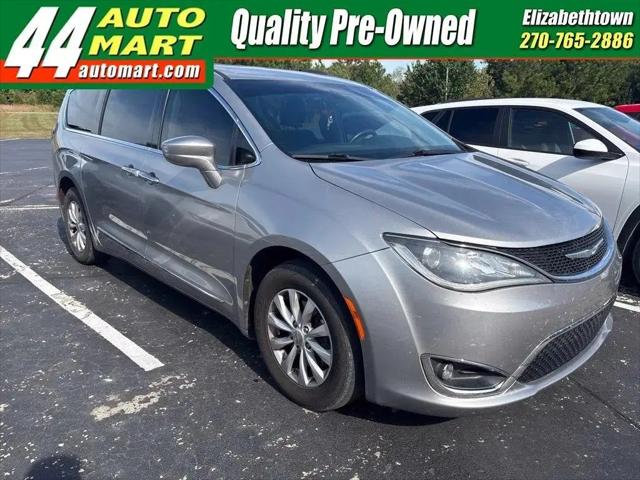 2017 Chrysler Pacifica Touring-L for sale in Elizabethtown, KY