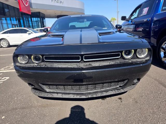 2017 Dodge Challenger SXT