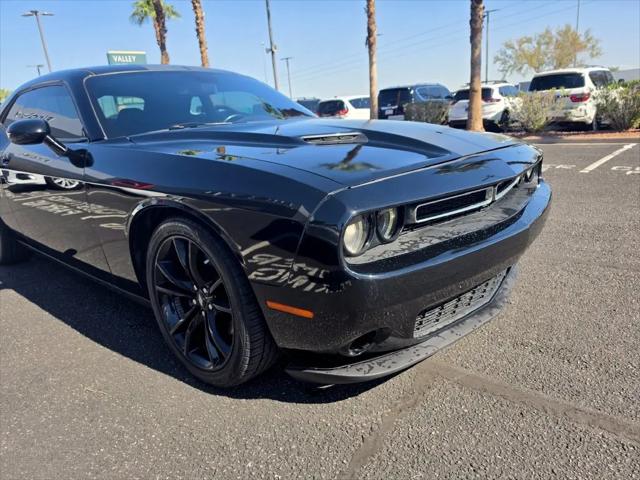 2017 Dodge Challenger SXT