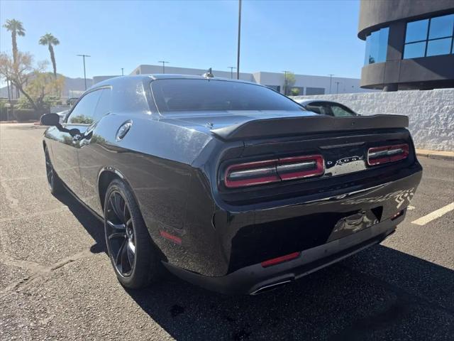 2017 Dodge Challenger SXT