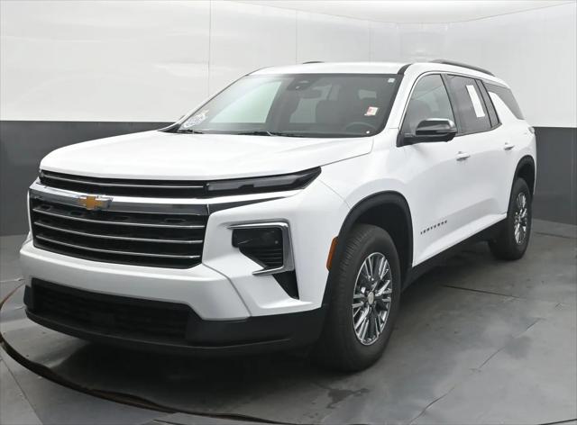 2026 Chevrolet Traverse FWD LT