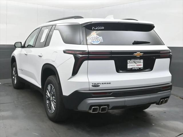 2026 Chevrolet Traverse FWD LT