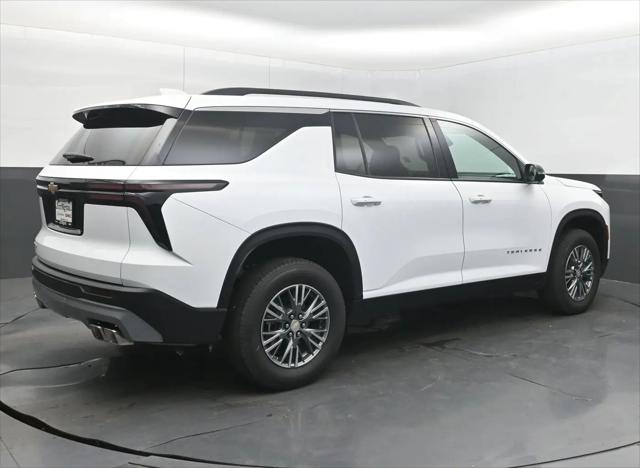 2026 Chevrolet Traverse FWD LT