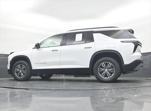 2026 Chevrolet Traverse FWD LT
