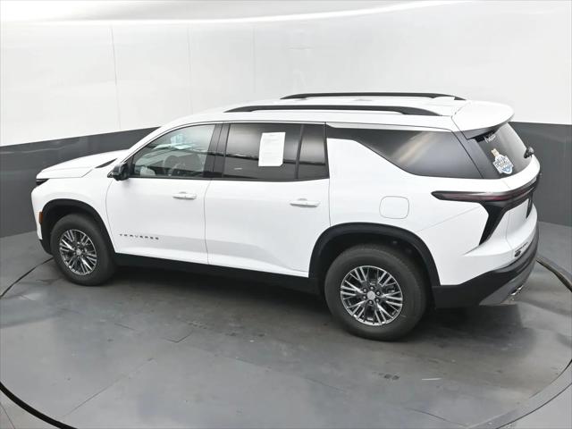 2026 Chevrolet Traverse FWD LT