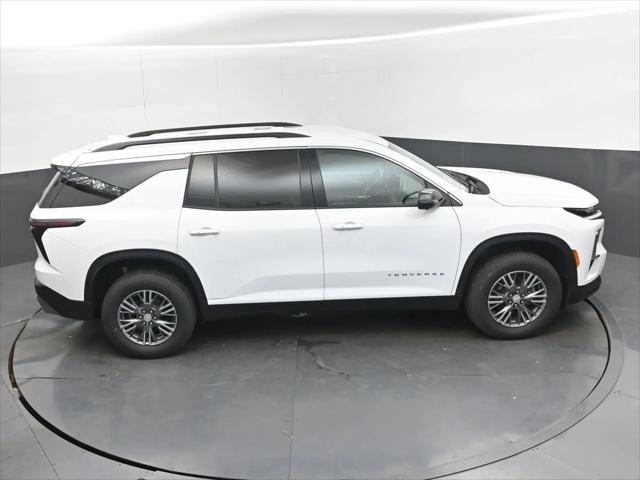 2026 Chevrolet Traverse FWD LT