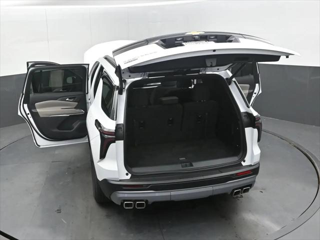 2026 Chevrolet Traverse FWD LT