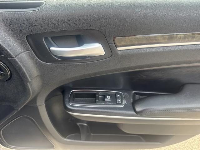 2013 Chrysler 300 AWD