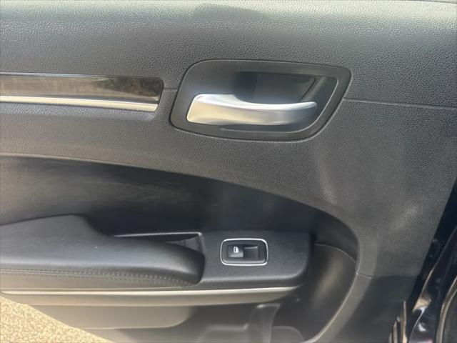 2013 Chrysler 300 AWD