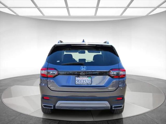2024 Honda Pilot Touring