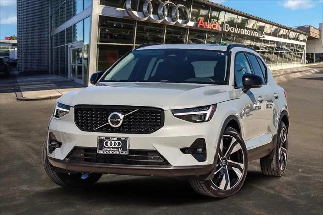 2025 Volvo XC40 B5 Plus Dark Theme for sale in Los Angeles, CA