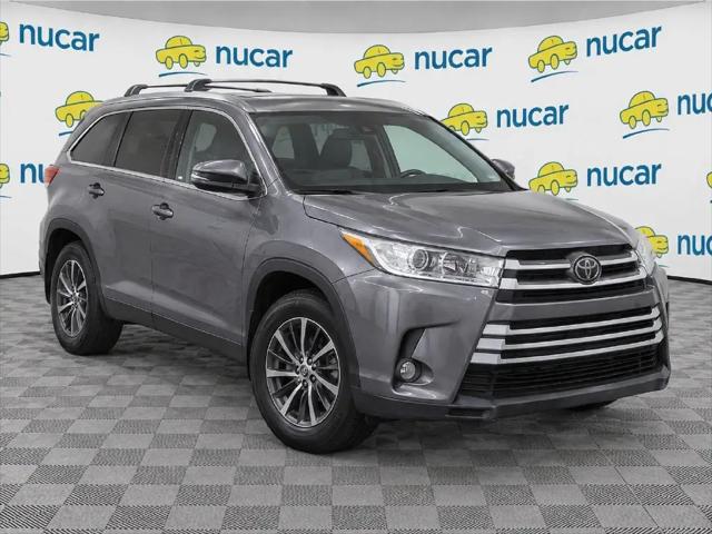 2018 Toyota Highlander SE for sale in Norwood, MA