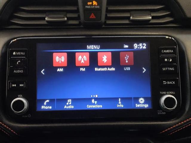 2024 Nissan Versa 1.6 SR