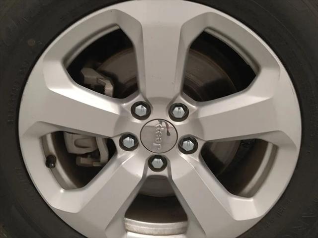 2017 Jeep Compass Latitude FWD
