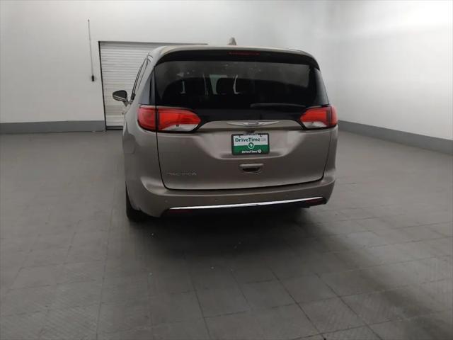 2018 Chrysler Pacifica Touring Plus