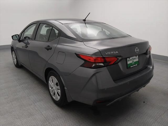 2020 Nissan Versa S Xtronic CVT