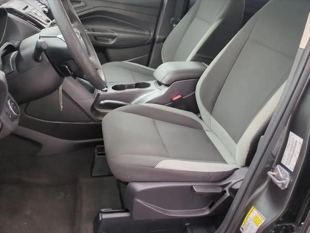 2016 Ford Escape S