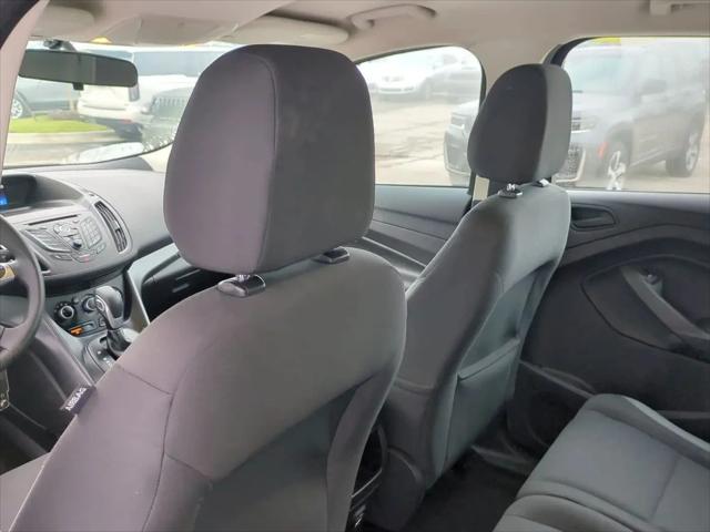 2016 Ford Escape S