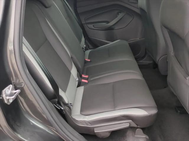 2016 Ford Escape S