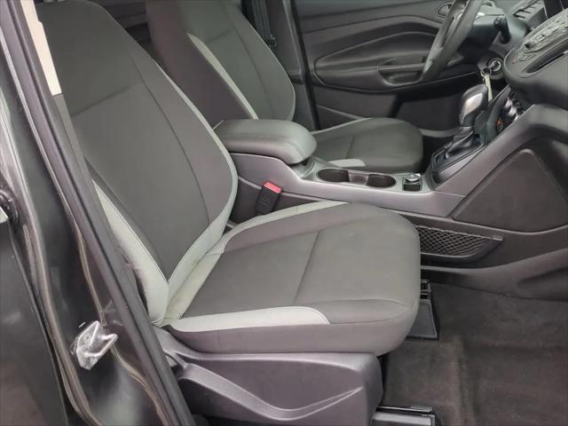 2016 Ford Escape S