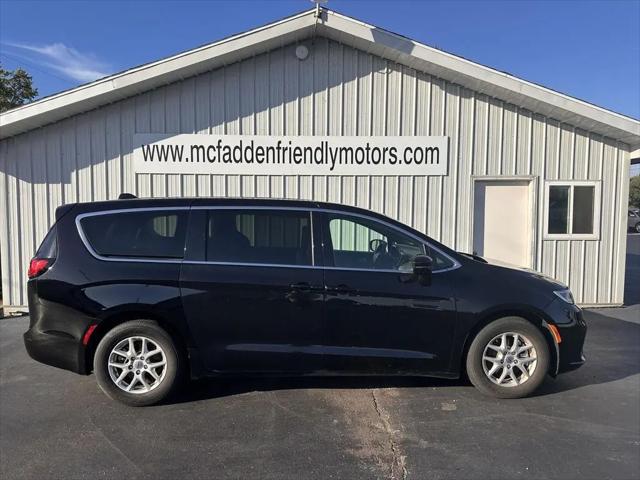 2025 Chrysler Pacifica Select for sale in South Haven, MI
