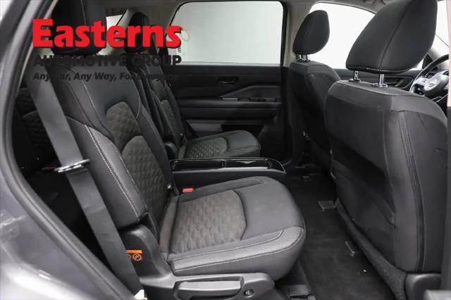 2023 Nissan Pathfinder SV 4WD