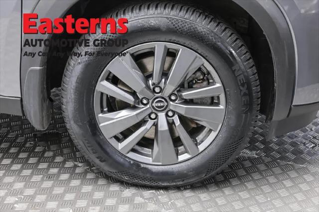 2023 Nissan Pathfinder SV 4WD