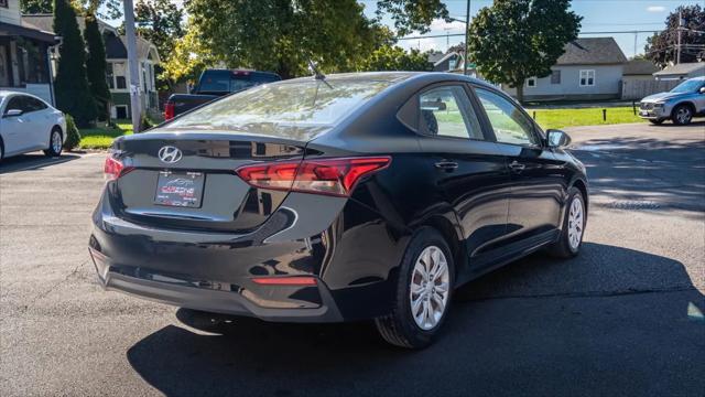 2020 Hyundai Accent SE