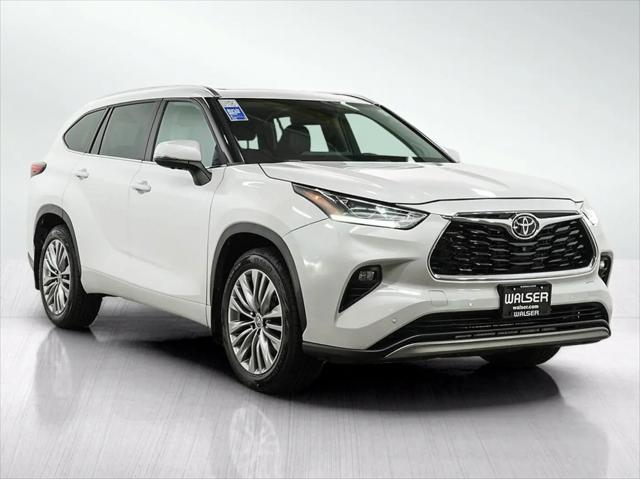 2023 Toyota Highlander Platinum
