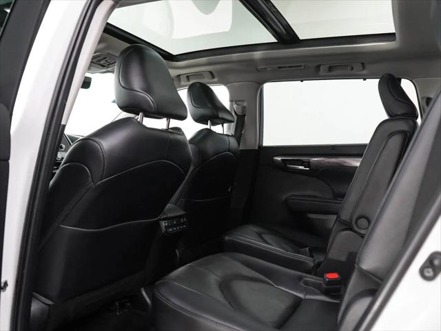 2023 Toyota Highlander Platinum