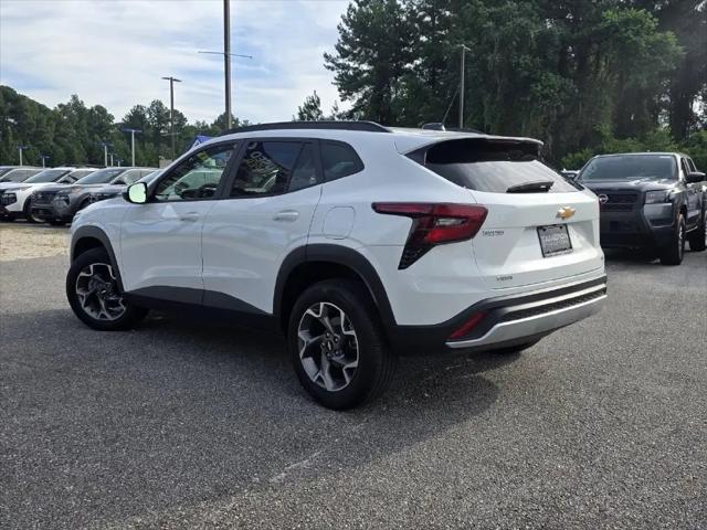 2025 Chevrolet Trax FWD LT