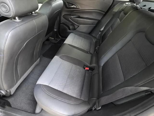 2025 Chevrolet Trax FWD LT